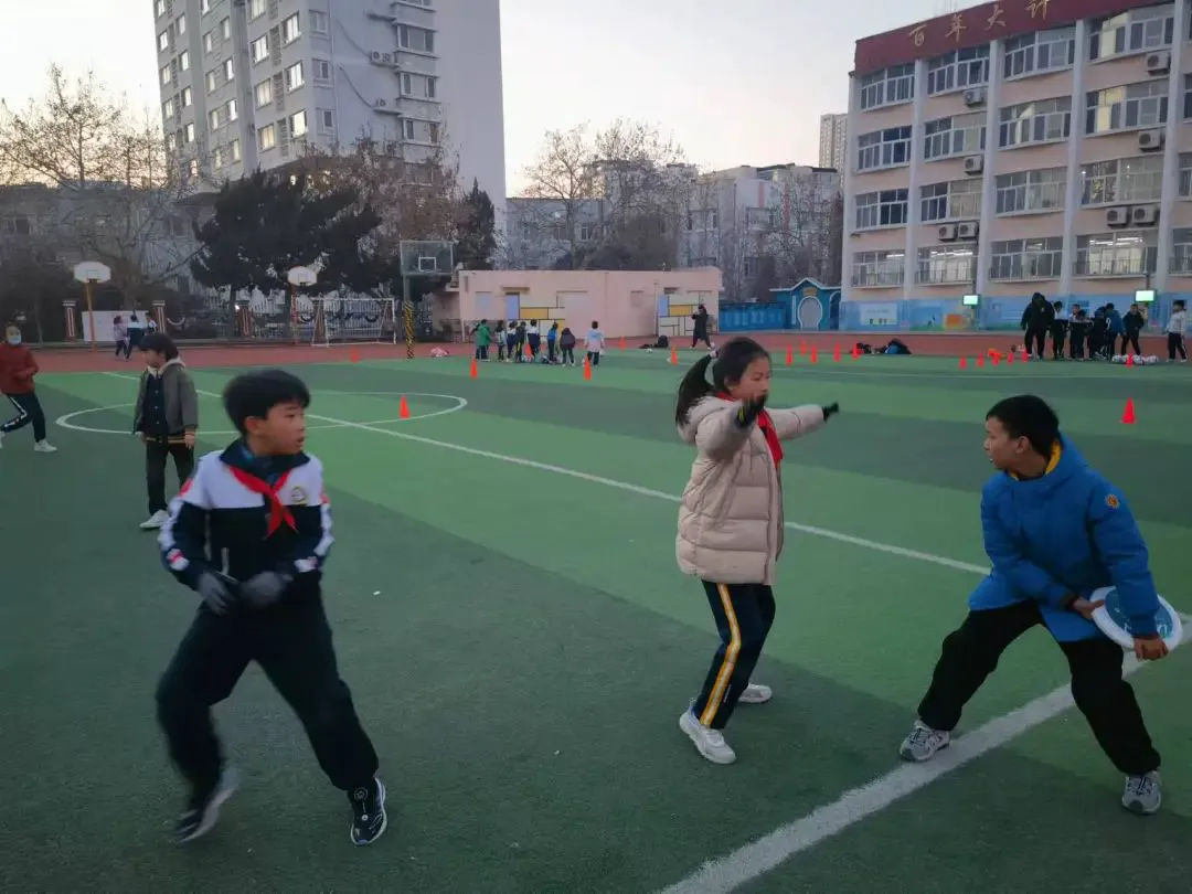 哪里能找到关于智能球衣在篮球训练中应用的信息_1